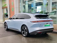 2023 Nio ET5T 75kWh Touring — фото 3
