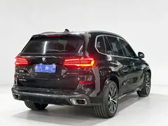 2022 BMW X5 30Li M, чёрный — фото 4