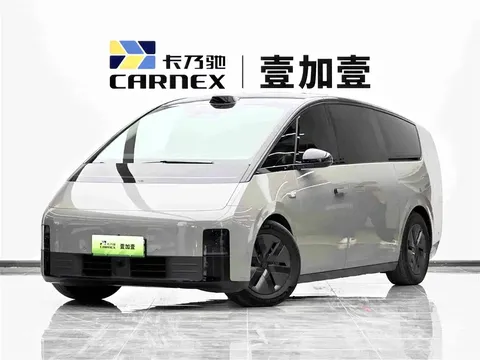 2024 Li Auto MEGA Ultra