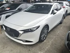 2022 Mazda 3 2.0L AT, белый — фото 2