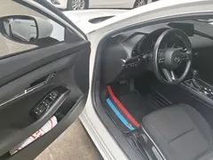 2022 Mazda 3 2.0L AT, белый — фото 16