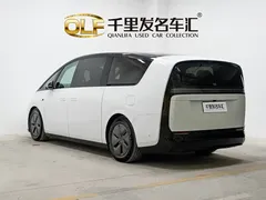 2024 Li Auto MEGA Ultra, белый — фото 4