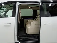 2024 Li Auto MEGA Ultra, белый — фото 19