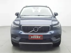 2021 Volvo XC40 T4 4WD, синий — фото 3