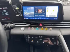 2021 Hyundai Elantra 1.5L CVT LUX Premium, синий — фото 14