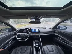 2021 Hyundai Elantra 1.5L CVT LUX Premium, синий — фото 16