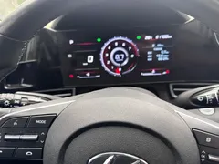 2021 Hyundai Elantra 1.5L CVT LUX Premium, синий — фото 17