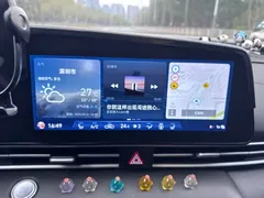 2021 Hyundai Elantra 1.5L CVT LUX Premium, синий — фото 18