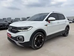 2021 Volkswagen Tacqua 1.5L AT, белый — фото 1