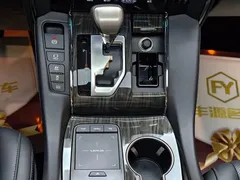 2020 Lexus LM 300h, чёрный — фото 22