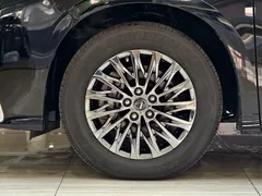 2020 Lexus LM 300h, чёрный — фото 26