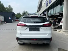 2022 Geely Atlas 1.8TD DCT, белый — фото 4