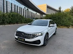 2023 Volkswagen Sagitar 280TSI DSG Exceed, белый — фото 1