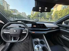 2022 Changan UNI-V 1.5T — фото 5