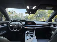 2022 Changan UNI-V 1.5T — фото 12