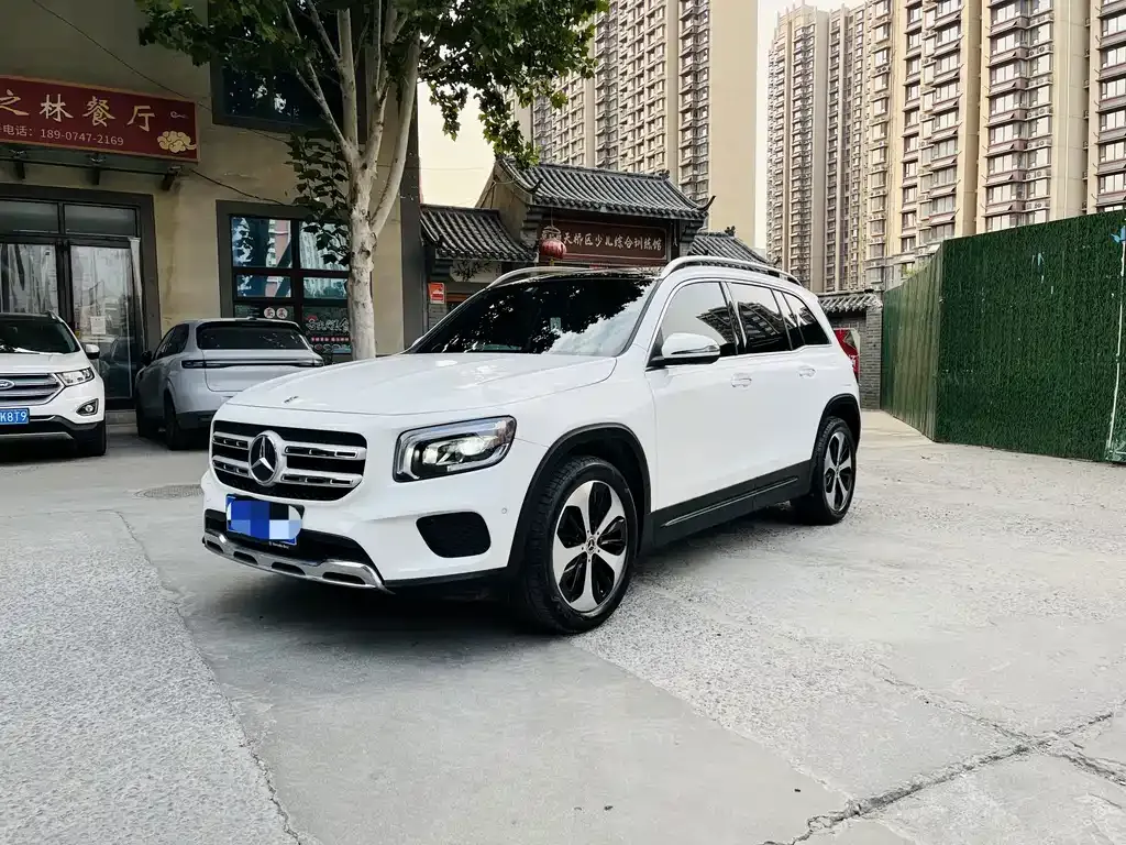 2022 Mercedes-Benz GLB 200