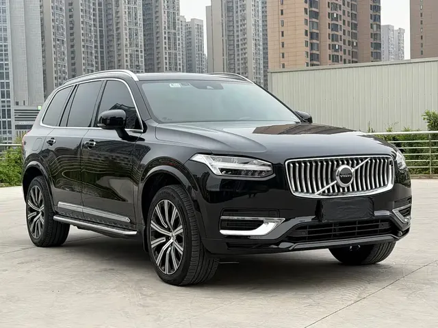 2022 Volvo XC90 7