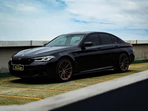 2021 BMW M5