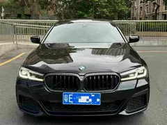 2021 BMW 5 Series 5 530Li M, чёрный — фото 3