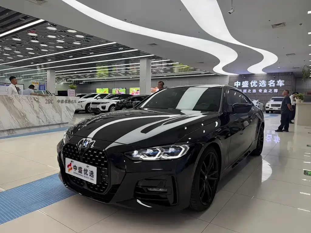 2022 BMW 4 Series 4 425i M