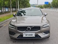 2021 Volvo S60 T4 Luxury — фото 2