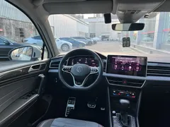 2022 Volkswagen Tiguan L 330TSI AT 2WD R-Line Flagship, белый — фото 9