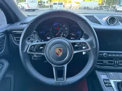 2020 Porsche Macan 2.0T — фото 7