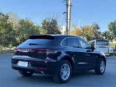 2020 Porsche Macan 2.0T — фото 13