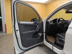 2021 Volkswagen Tiguan L 330TSI AT 2WD, белый — фото 7