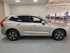 2024 Volvo XC60 4WD Luxury — фото 15
