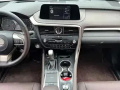 2020 Lexus RX 300 4WD, белый — фото 2