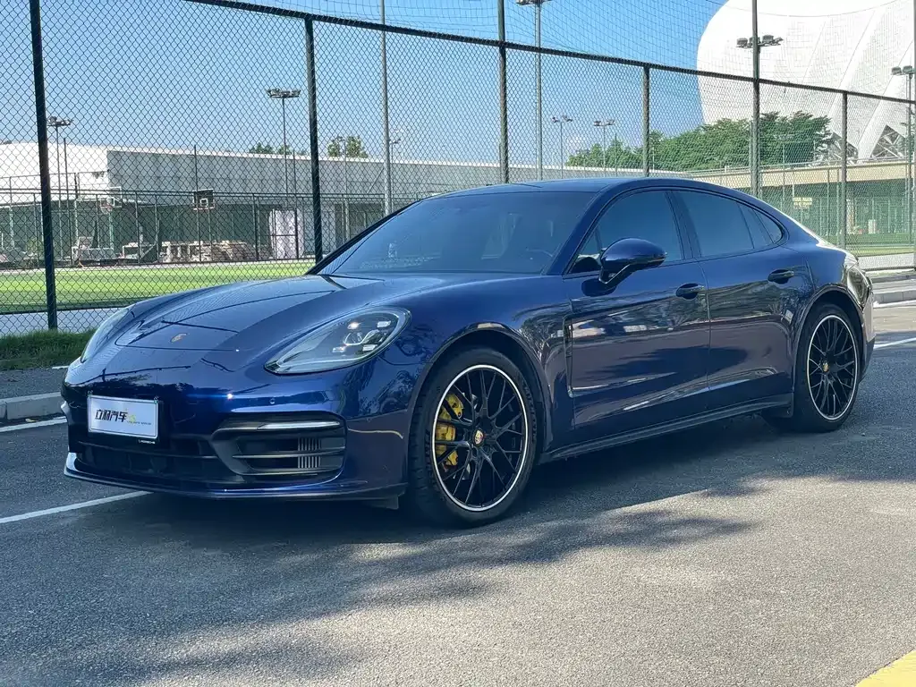 2023 Porsche Panamera 2.9T