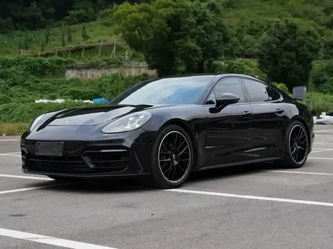 2022 Porsche Panamera 2.9T