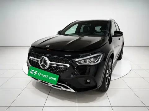 2022 Mercedes-Benz GLA 220