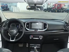 2021 Kia Yipao 1.4L CVT Sunroof, белый — фото 13