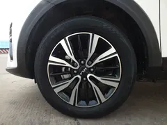 2021 Kia Yipao 1.4L CVT Sunroof, белый — фото 17