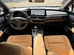2022 Lexus UX 260h, белый — фото 6