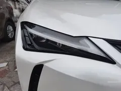 2022 Lexus UX 260h, белый — фото 17