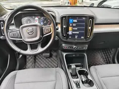 2021 Volvo XC40 T3 Fashion — фото 6