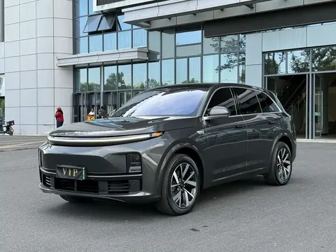 2023 Li Auto L7 Air