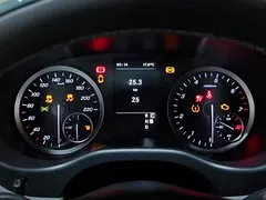2021 Mercedes-Benz Vito 2.0T 7, белый — фото 5
