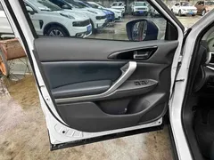2021 Mitsubishi Eclipse Cross 1.5T CVT 2WD, белый — фото 4