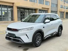 2025 BYD Yuan UP Smart Driving 401km Vitality, белый — фото 1
