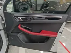 2021 Porsche Macan 2.0T, белый — фото 11