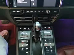 2021 Porsche Macan 2.0T, белый — фото 13