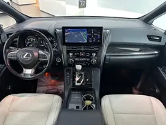 2020 Lexus LM 300h, чёрный — фото 20
