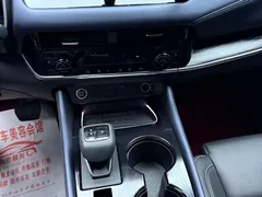2023 Nissan Qashqai 1.3T CVT Flagship, синий — фото 17