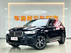 2021 BMW X5 xDrive40i M, чёрный — фото 1