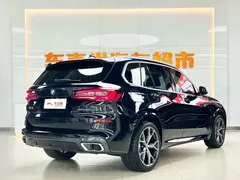 2021 BMW X5 xDrive40i M, чёрный — фото 5