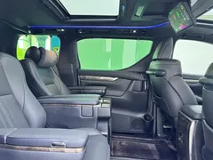 2021 Toyota Vellfire Hybrid 2.5L HV Supreme, белый — фото 10